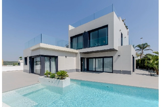 villa-in-Dehesa-de-Campoamor-for-sale-HA-DCN-100-E13-2.webp