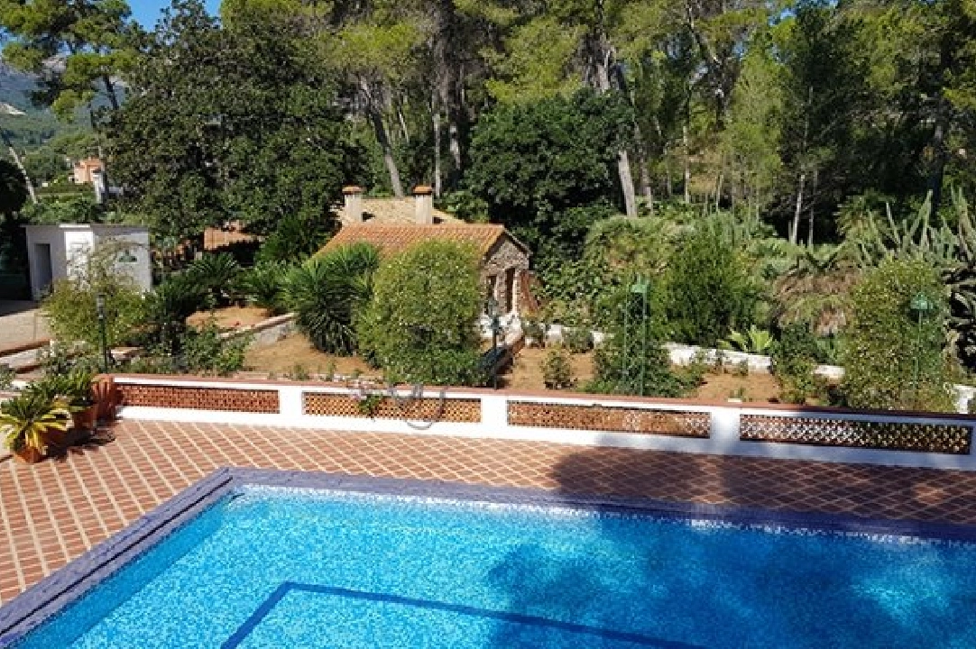 villa en Gandia en vente, construit 1300 m², terrain 200000 m², 20 salle de bains, ref.: BS-3974641-48