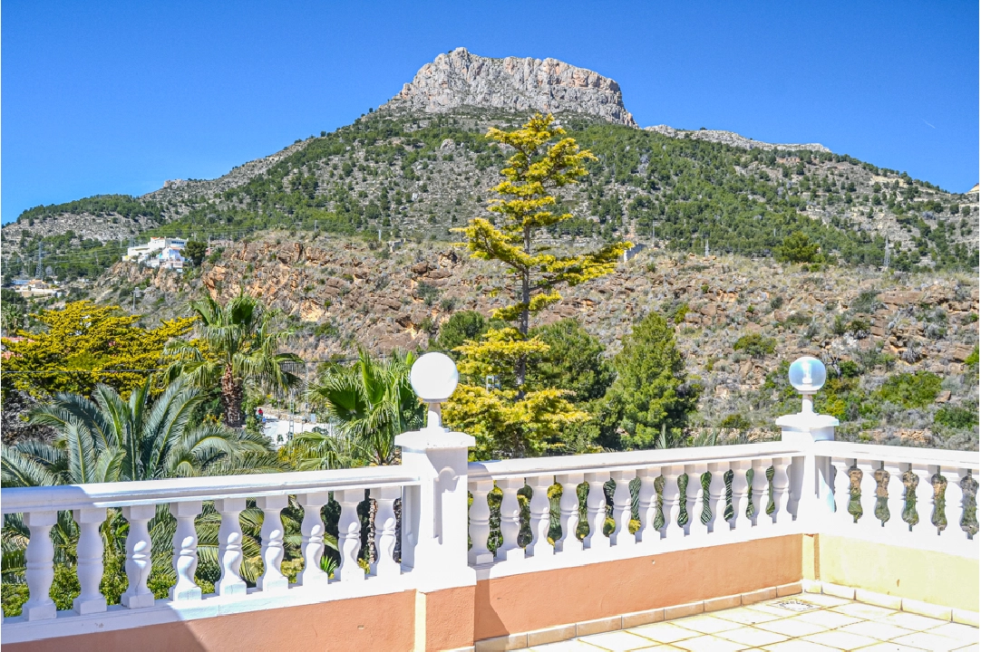 villa en Calpe(Partida Maryvilla) en vente, construit 460 m², aire acondicionado, terrain 3800 m², 5 chambre, 4 salle de bains, piscina, ref.: BP-4222CAL-12