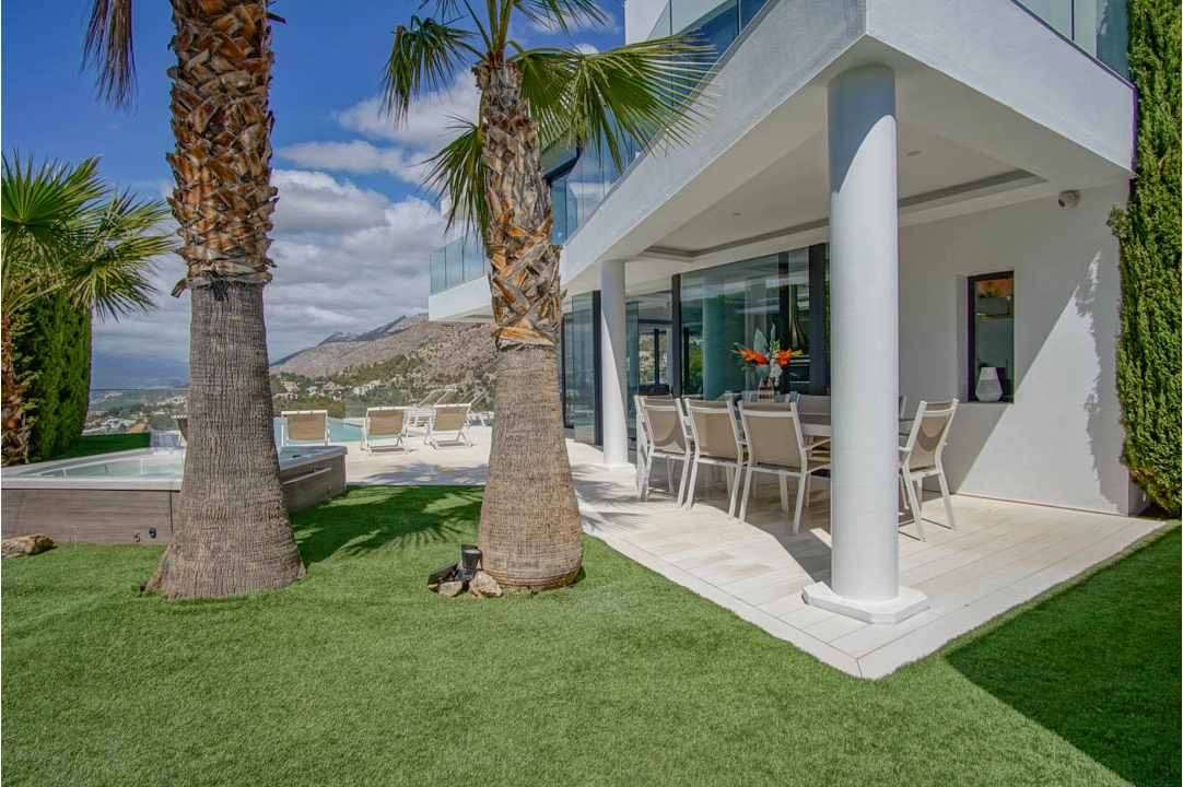 villa en Altea(Altea Hills) en vente, construit 547 m², aire acondicionado, terrain 908 m², 6 chambre, 5 salle de bains, piscina, ref.: BP-7056ALT-11