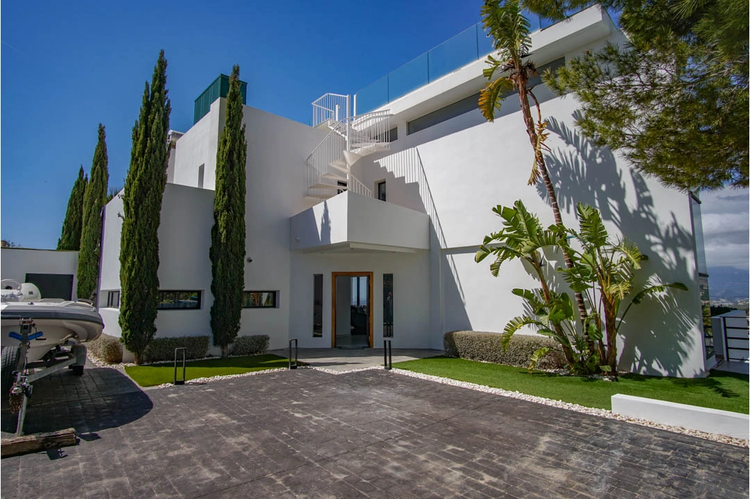 villa en Altea(Altea Hills) en vente, construit 547 m², aire acondicionado, terrain 908 m², 6 chambre, 5 salle de bains, piscina, ref.: BP-7056ALT-20