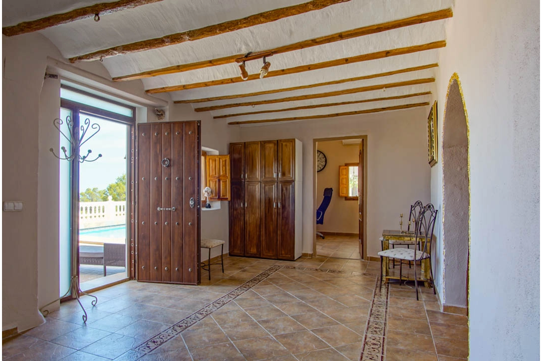 villa en La Nucia(Sierra Verde) en vente, construit 900 m², aire acondicionado, terrain 32900 m², 8 chambre, 9 salle de bains, ref.: BP-7058NUC-44