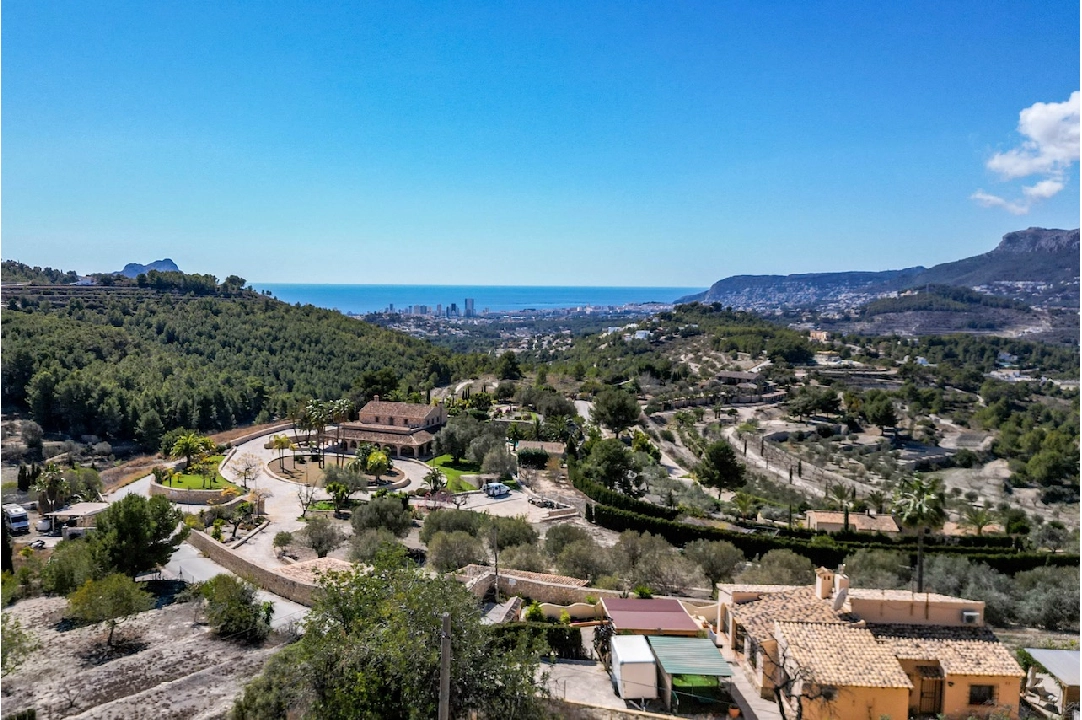 finca en Benissa(Partida Llenes) en vente, construit 426 m², aire acondicionado, terrain 5310 m², 7 chambre, 5 salle de bains, piscina, ref.: CA-F-1737-AMB-39