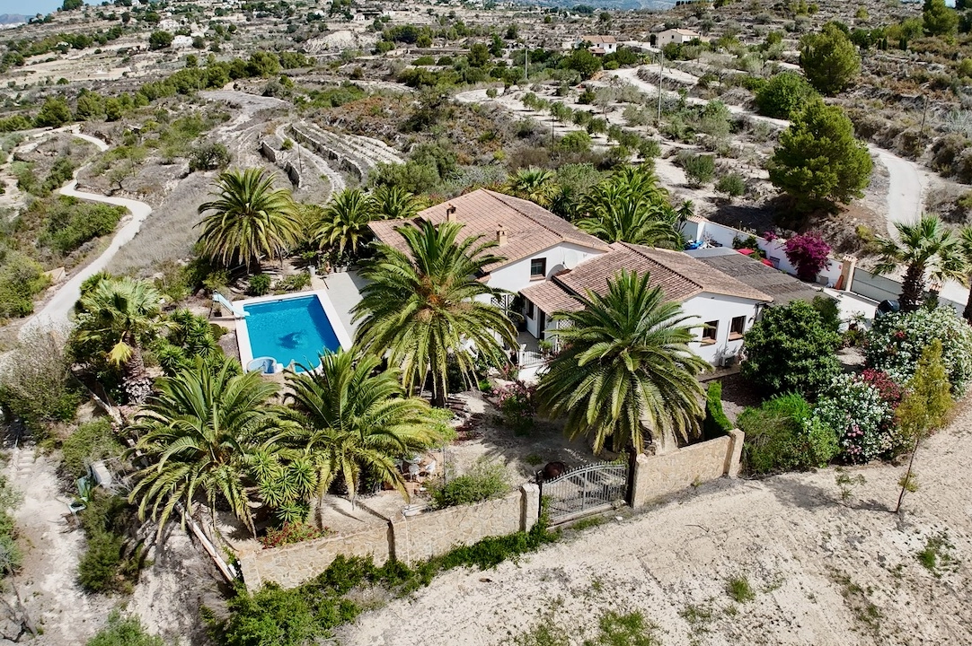 finca en Benissa(Partida Llenes) en vente, construit 326 m², aire acondicionado, terrain 18203 m², 3 chambre, 3 salle de bains, piscina, ref.: CA-F-1784-AMBI-44