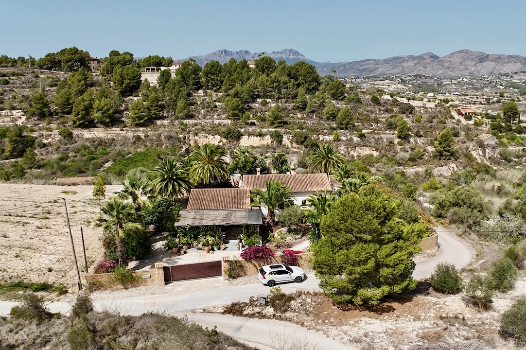 finca en Benissa(Partida Llenes) en vente, construit 326 m², aire acondicionado, terrain 18203 m², 3 chambre, 3 salle de bains, piscina, ref.: CA-F-1784-AMBI-48