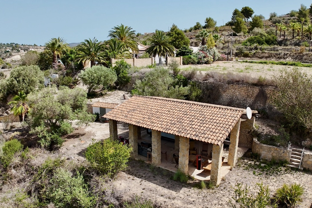 finca en Benissa(Partida Llenes) en vente, construit 326 m², aire acondicionado, terrain 18203 m², 3 chambre, 3 salle de bains, piscina, ref.: CA-F-1784-AMBI-50