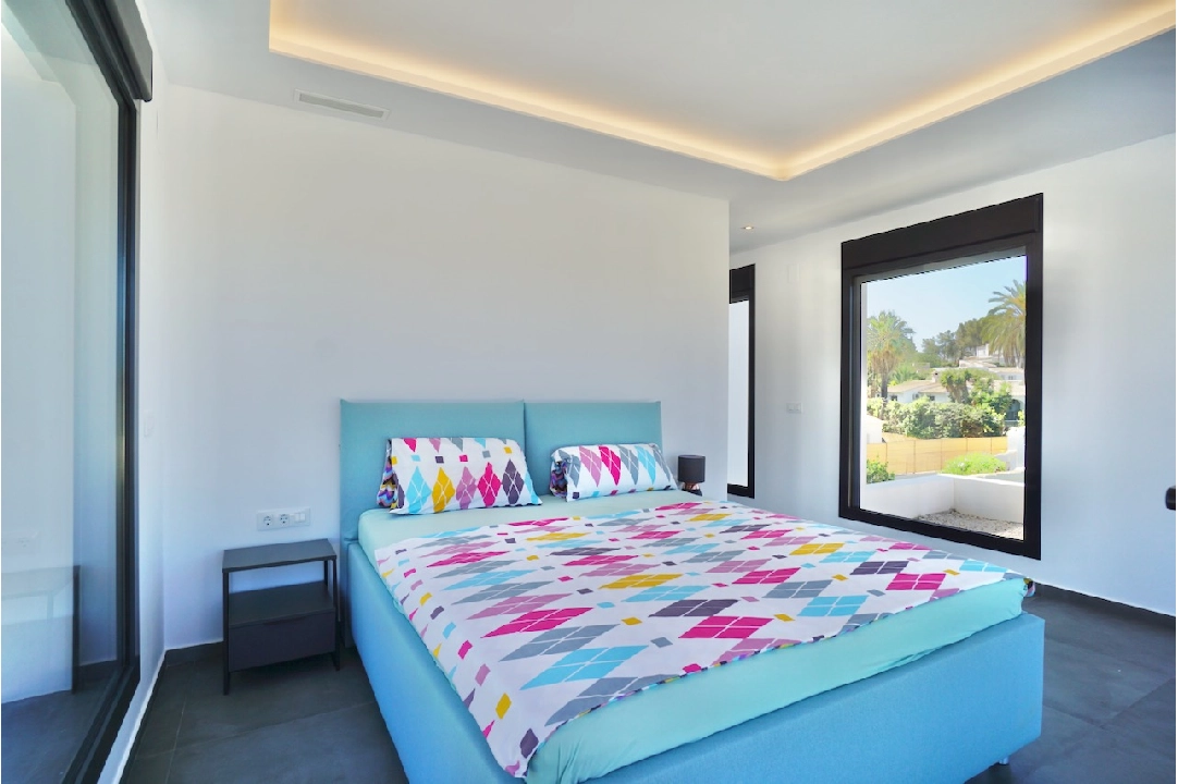 villa en Javea(Pinosol) en vente, construit 260 m², estado nuevo, + calefaccion suelo, aire acondicionado, terrain 1866 m², 4 chambre, 3 salle de bains, piscina, ref.: CA-H-1790-AMBE-20