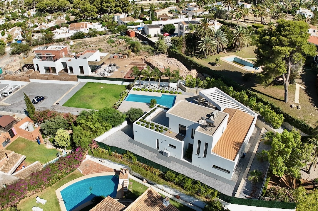 villa en Javea(Pinosol) en vente, construit 260 m², estado nuevo, + calefaccion suelo, aire acondicionado, terrain 1866 m², 4 chambre, 3 salle de bains, piscina, ref.: CA-H-1790-AMBE-50