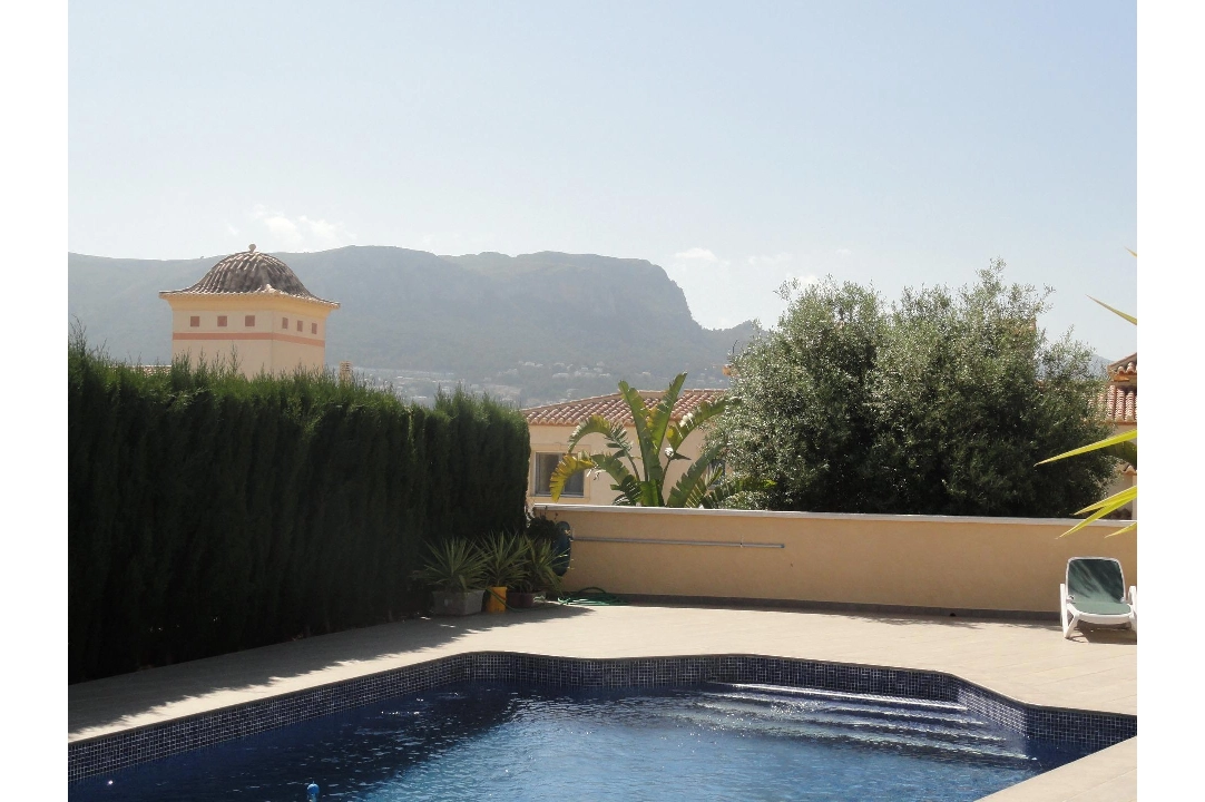 villa en Calpe(Calpe) en vente, construit 410 m², aire acondicionado, terrain 983 m², 3 chambre, 3 salle de bains, piscina, ref.: COB-982-10535-15