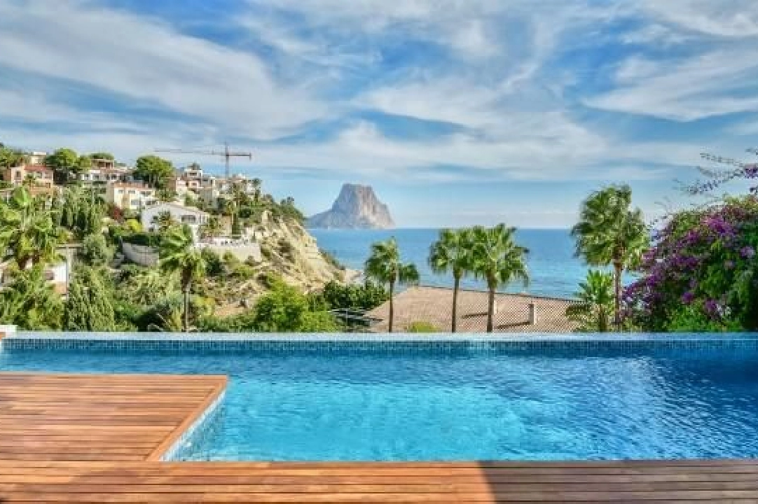 villa en Calpe(La Canuta) en vente, construit 287 m², aire acondicionado, terrain 900 m², 3 chambre, 5 salle de bains, piscina, ref.: COB-2669-10535-2