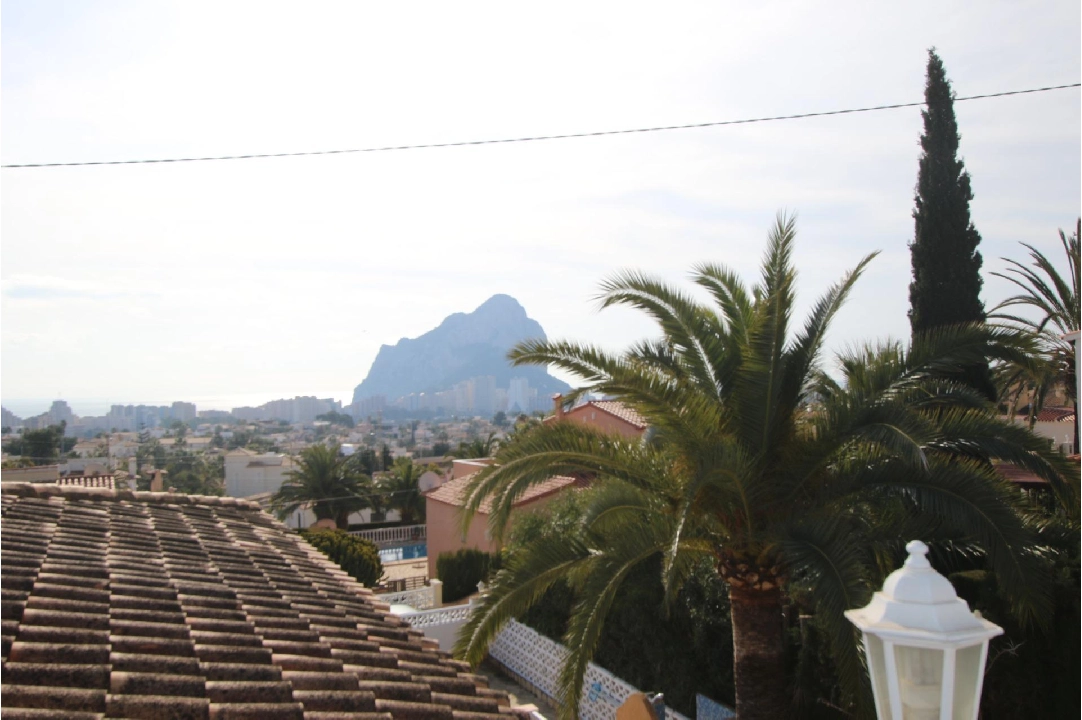 villa en Calpe(Pla roig) en vente, construit 300 m², aire acondicionado, terrain 1098 m², 6 chambre, 4 salle de bains, piscina, ref.: COB-3299-10535-16