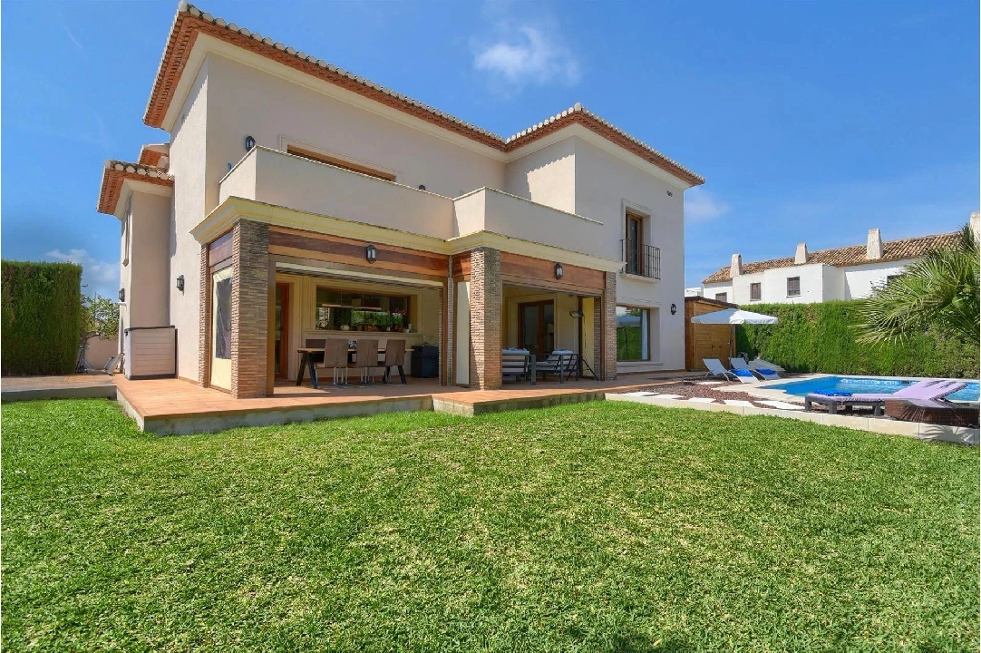 villa en Denia(La xara) en vente, construit 232 m², aire acondicionado, terrain 600 m², 3 chambre, 3 salle de bains, piscina, ref.: COB-3448-10535-8