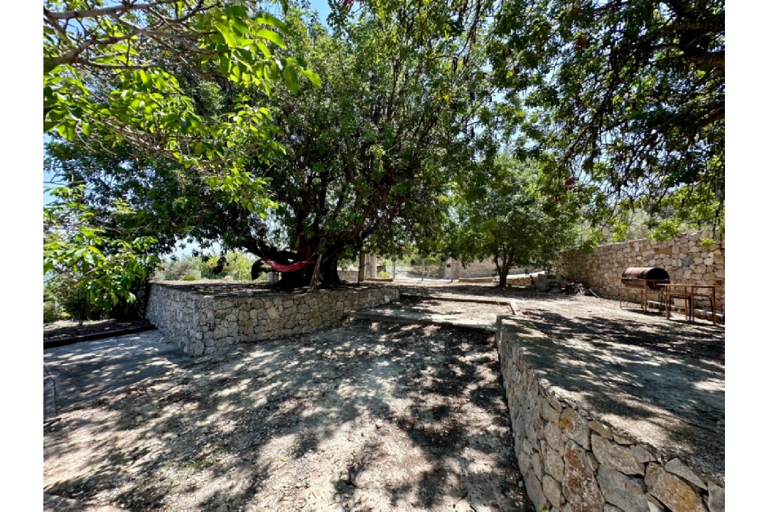 finca en Pego en vente, construit 83 m², ano de construccion 1947, aire acondicionado, terrain 7080 m², 2 chambre, 1 salle de bains, piscina, ref.: O-V91914-5