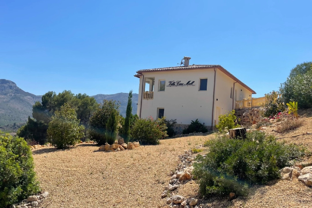 villa en Alcalali en vente, construit 429 m², ano de construccion 2022, + calefaccion suelo, aire acondicionado, terrain 1468 m², 7 chambre, 4 salle de bains, piscina, ref.: PV-141-01982P-24