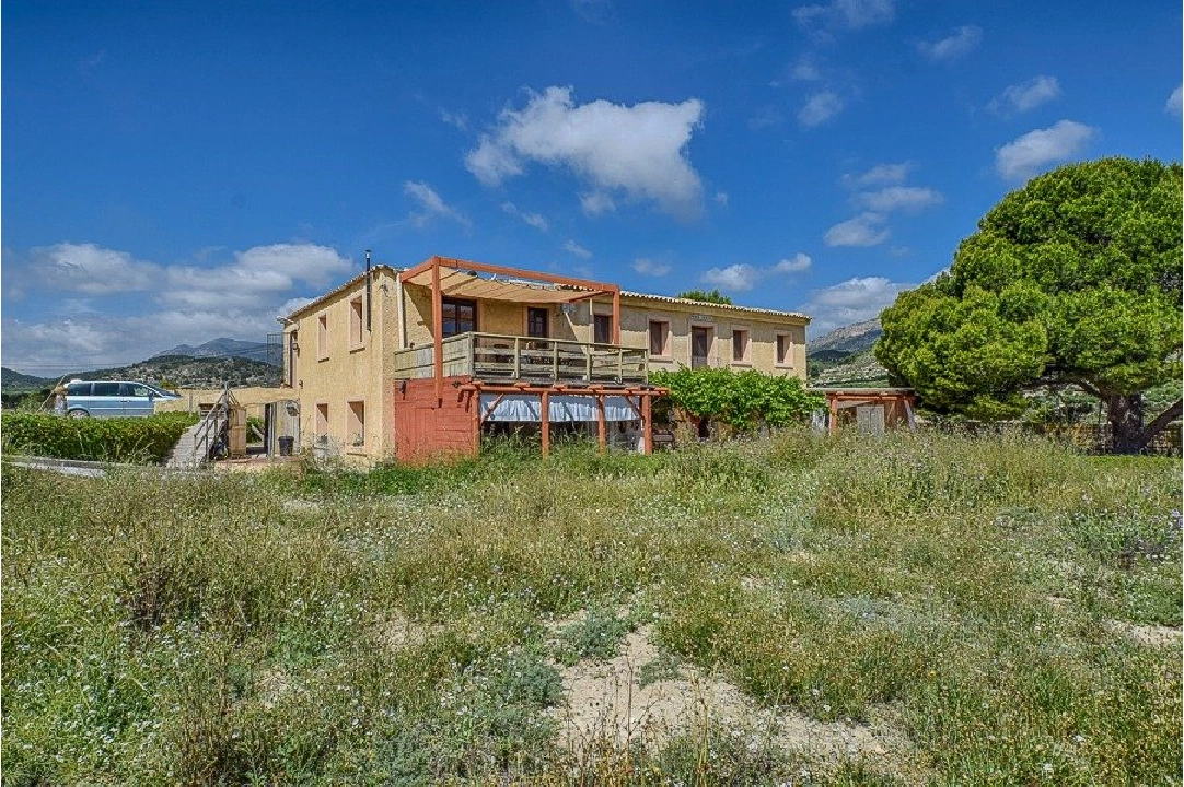 finca en Relleu en vente, construit 570 m², aire acondicionado, terrain 408344 m², 5 chambre, 3 salle de bains, piscina, ref.: AM-10598DA-3