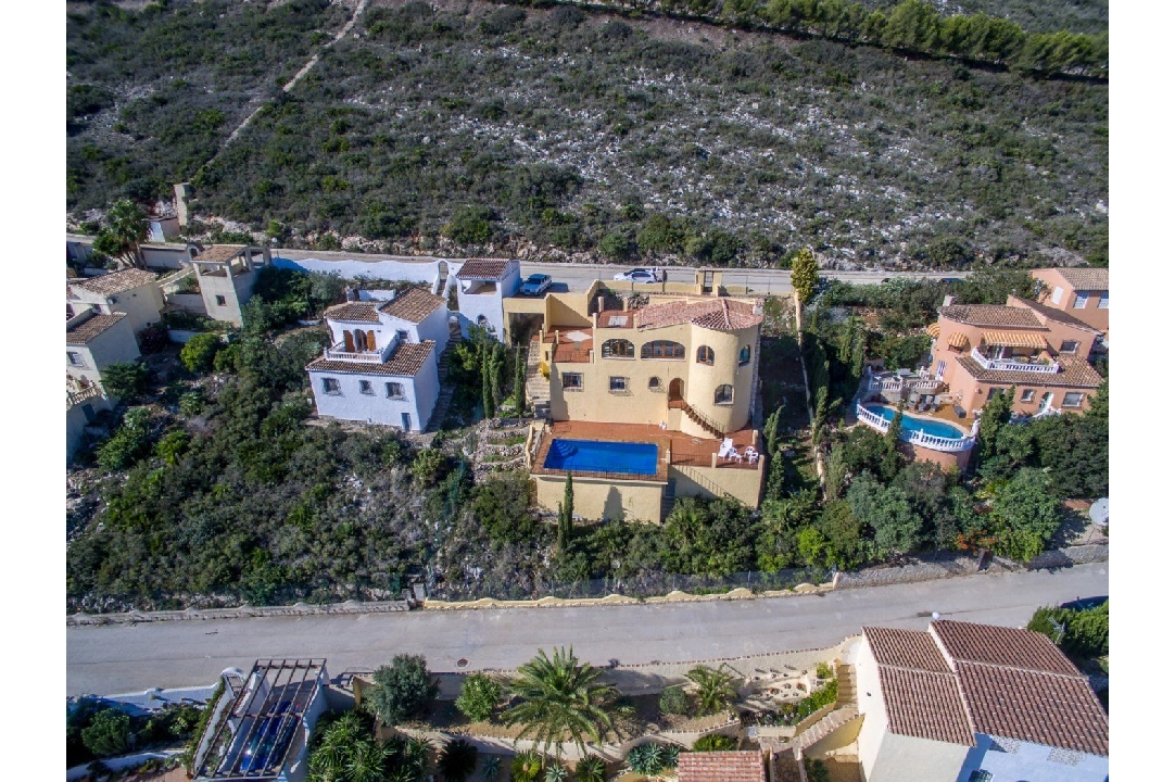 villa en Benitachell en vente, construit 290 m², ano de construccion 2005, + estufa, aire acondicionado, terrain 950 m², 5 chambre, 4 salle de bains, piscina, ref.: AM-11229DA-4