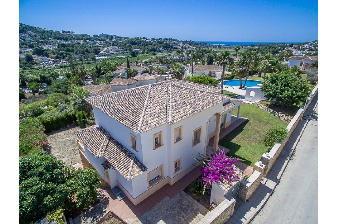 villa en Moraira en vente, construit 306 m², ano de construccion 2012, aire acondicionado, terrain 1602 m², 5 chambre, 5 salle de bains, piscina, ref.: AM-11374DA-1