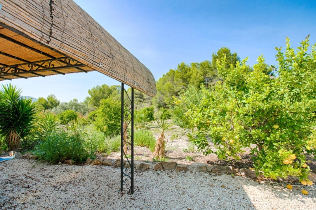 finca en Benissa en vente, construit 521 m², ano de construccion 2002, aire acondicionado, terrain 19880 m², 4 chambre, 3 salle de bains, piscina, ref.: AM-11988DA-35