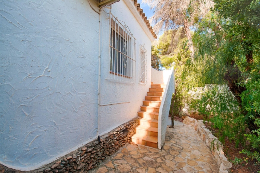 villa en Moraira en vente, construit 326 m², ano de construccion 1975, aire acondicionado, terrain 791 m², 6 chambre, 6 salle de bains, piscina, ref.: AM-12082DA-48