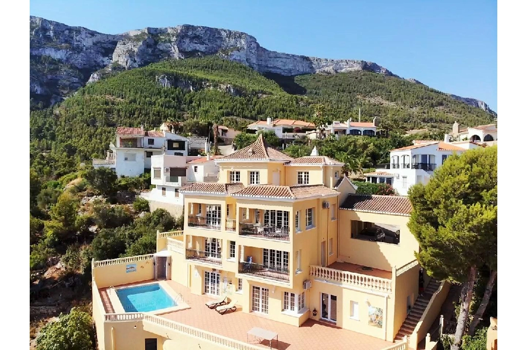 villa en Denia en vente, construit 319 m², aire acondicionado, terrain 900 m², 6 chambre, 4 salle de bains, piscina, ref.: AM-12170DA-8