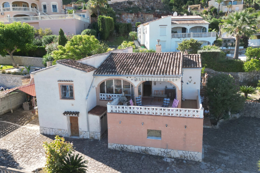 villa en Denia-La Sella en vente, construit 109 m², ano de construccion 1985, + calefaccion central, aire acondicionado, terrain 1003 m², 3 chambre, 2 salle de bains, piscina, ref.: JS-1624-1