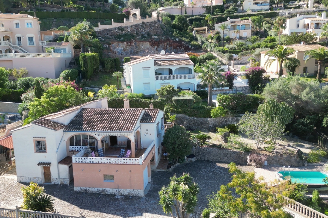 villa en Denia-La Sella en vente, construit 109 m², ano de construccion 1985, + calefaccion central, aire acondicionado, terrain 1003 m², 3 chambre, 2 salle de bains, piscina, ref.: JS-1624-3