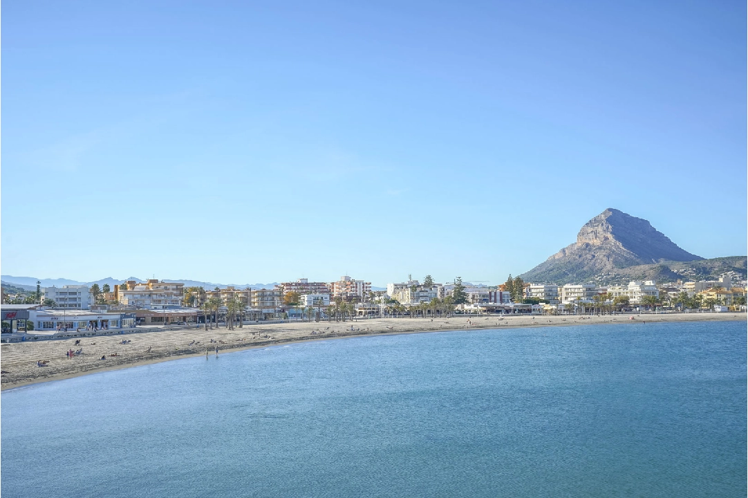 casa de pueblo en Javea en vente, construit 223 m², + KLIMA, aire acondicionado, terrain 250 m², 5 chambre, 3 salle de bains, piscina, ref.: BP-C3XY4247JAV-27