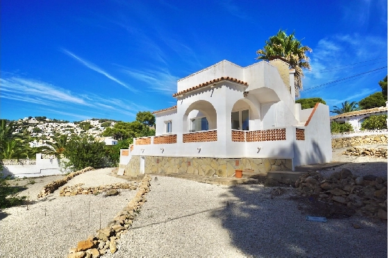 villa-in-Moraira-Pinar-del-Advocat-for-sale-CA-H-1813-AMBI-2.webp