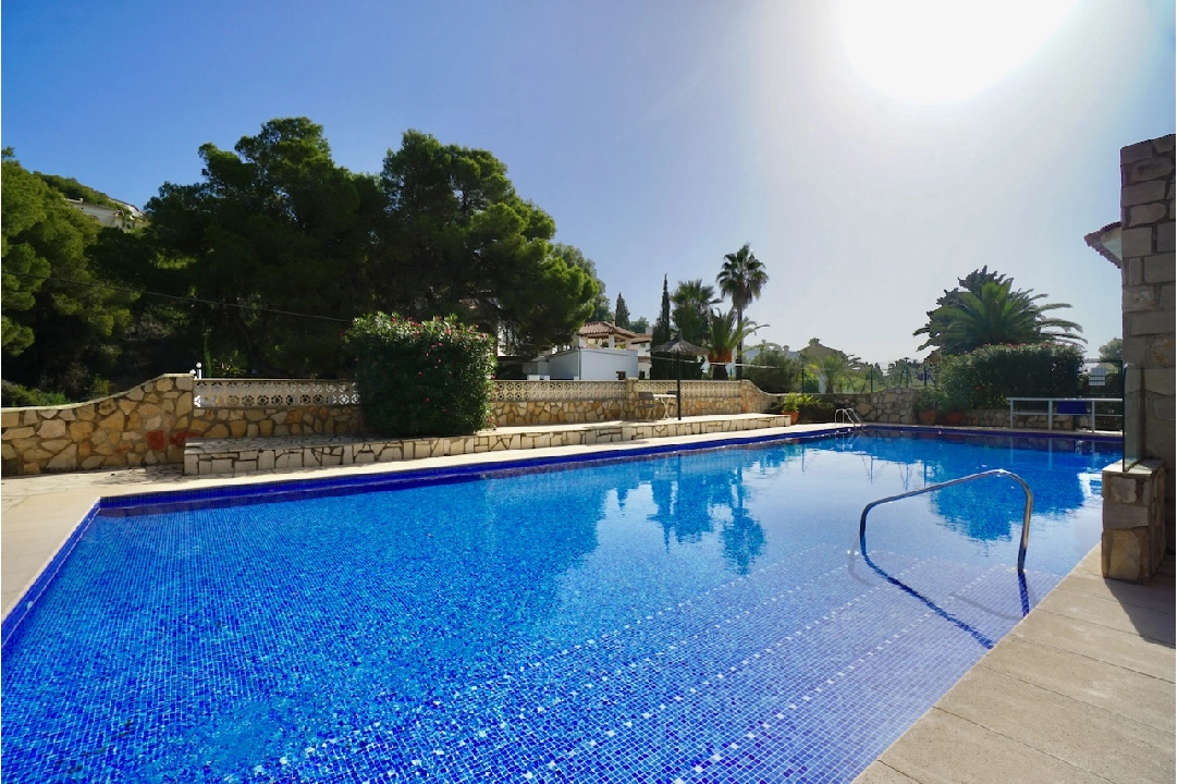 casa de pueblo en Moraira(Arnella) en vente, construit 112 m², aire acondicionado, 2 chambre, 2 salle de bains, piscina, ref.: CA-B-1829-AMBE-29