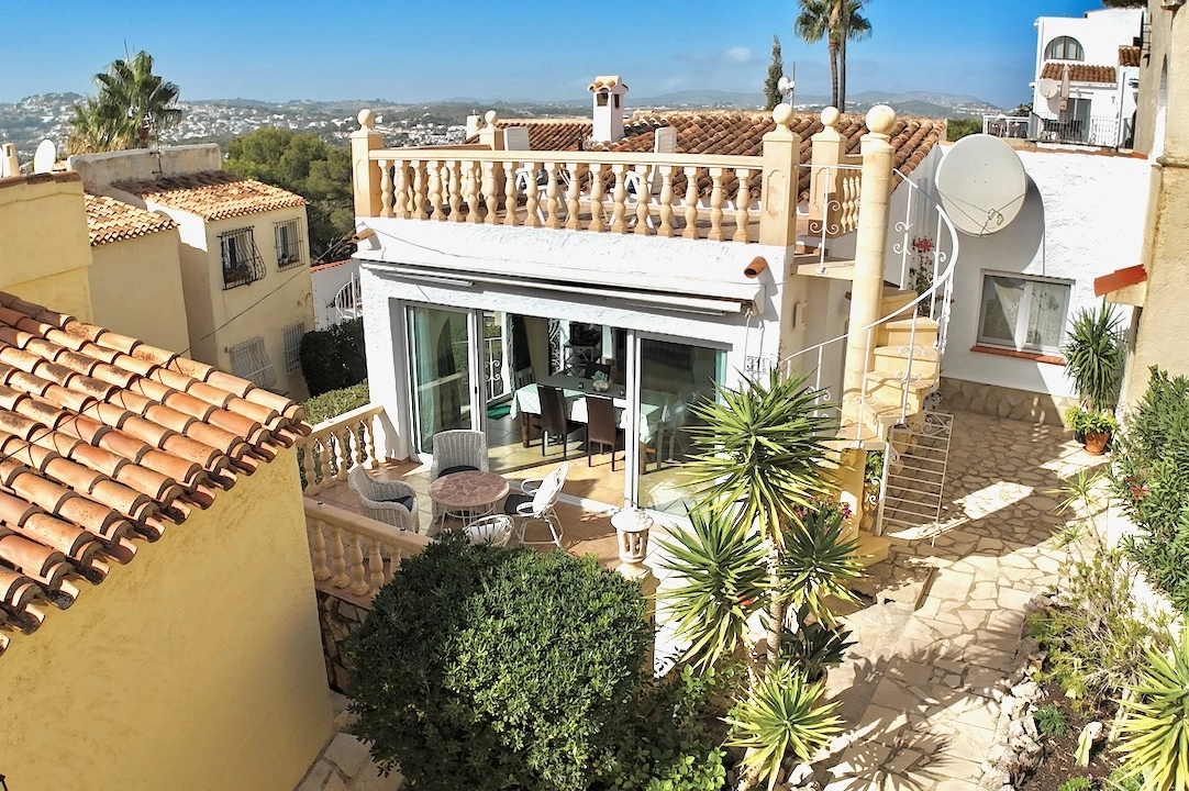 casa de pueblo en Moraira(Arnella) en vente, construit 112 m², aire acondicionado, 2 chambre, 2 salle de bains, piscina, ref.: CA-B-1829-AMBE-37