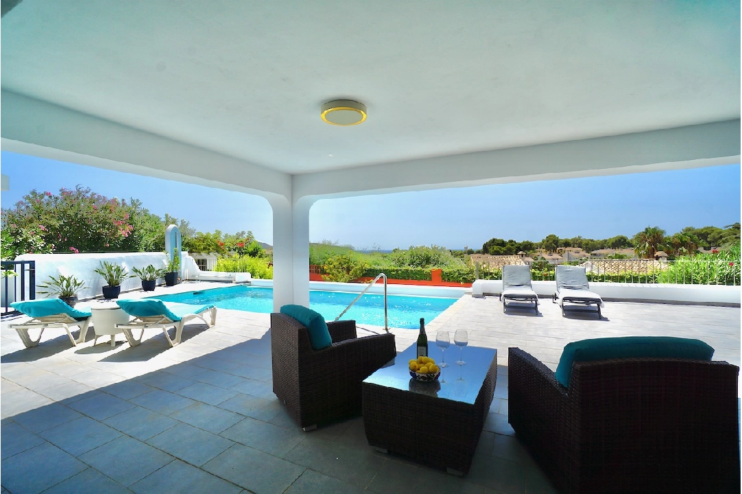 villa en Moraira(Camarrocha) en vente, construit 261 m², aire acondicionado, terrain 831 m², 3 chambre, 3 salle de bains, piscina, ref.: CA-H-1670-AMB-24