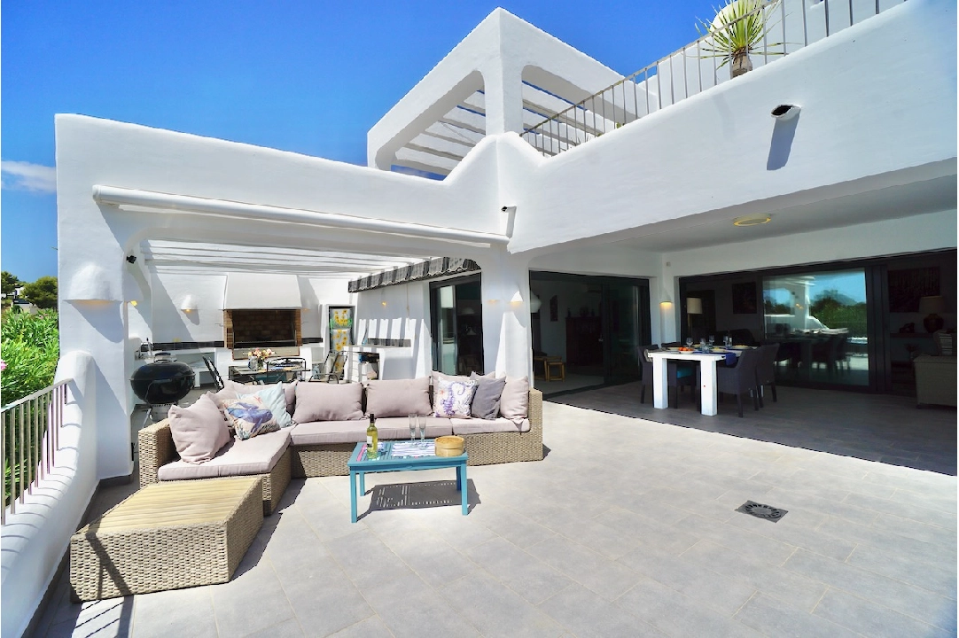 villa en Moraira(Camarrocha) en vente, construit 261 m², aire acondicionado, terrain 831 m², 3 chambre, 3 salle de bains, piscina, ref.: CA-H-1670-AMB-3