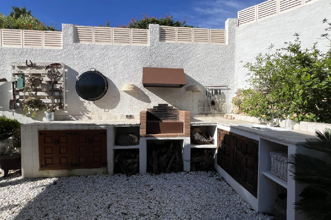 villa en Denia(Florida) en vente, construit 182 m², ano de construccion 1980, + KLIMA, aire acondicionado, terrain 595 m², 3 chambre, 2 salle de bains, piscina, ref.: SC-T1024-22