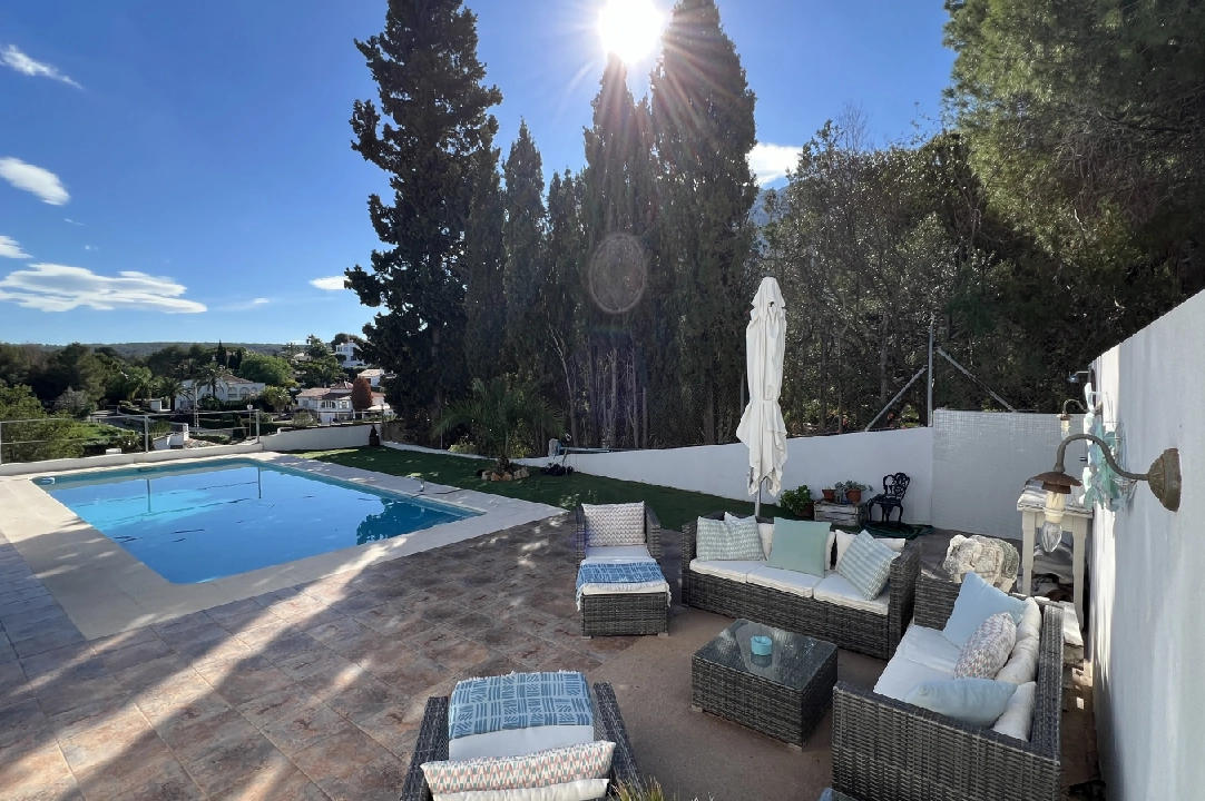 villa en Denia(Florida) en vente, construit 182 m², ano de construccion 1980, + KLIMA, aire acondicionado, terrain 595 m², 3 chambre, 2 salle de bains, piscina, ref.: SC-T1024-4