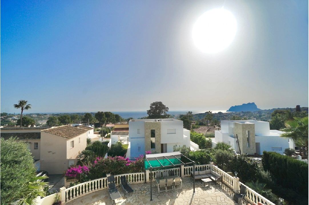 villa en Benissa(Montemar) en vente, construit 165 m², terrain 823 m², 3 chambre, 2 salle de bains, piscina, ref.: CA-H-1845-AMB-15