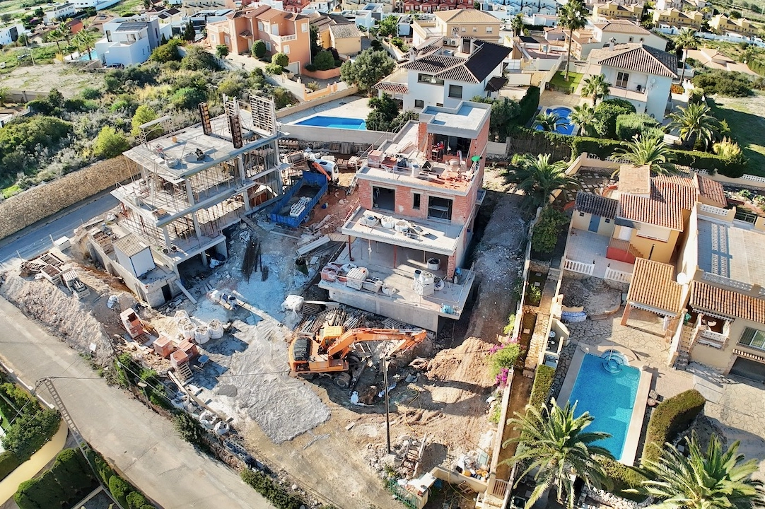 villa en Calpe(Ortembach) en vente, construit 350 m², aire acondicionado, terrain 792 m², 4 chambre, 4 salle de bains, piscina, ref.: CA-H-1849-AMBE-12