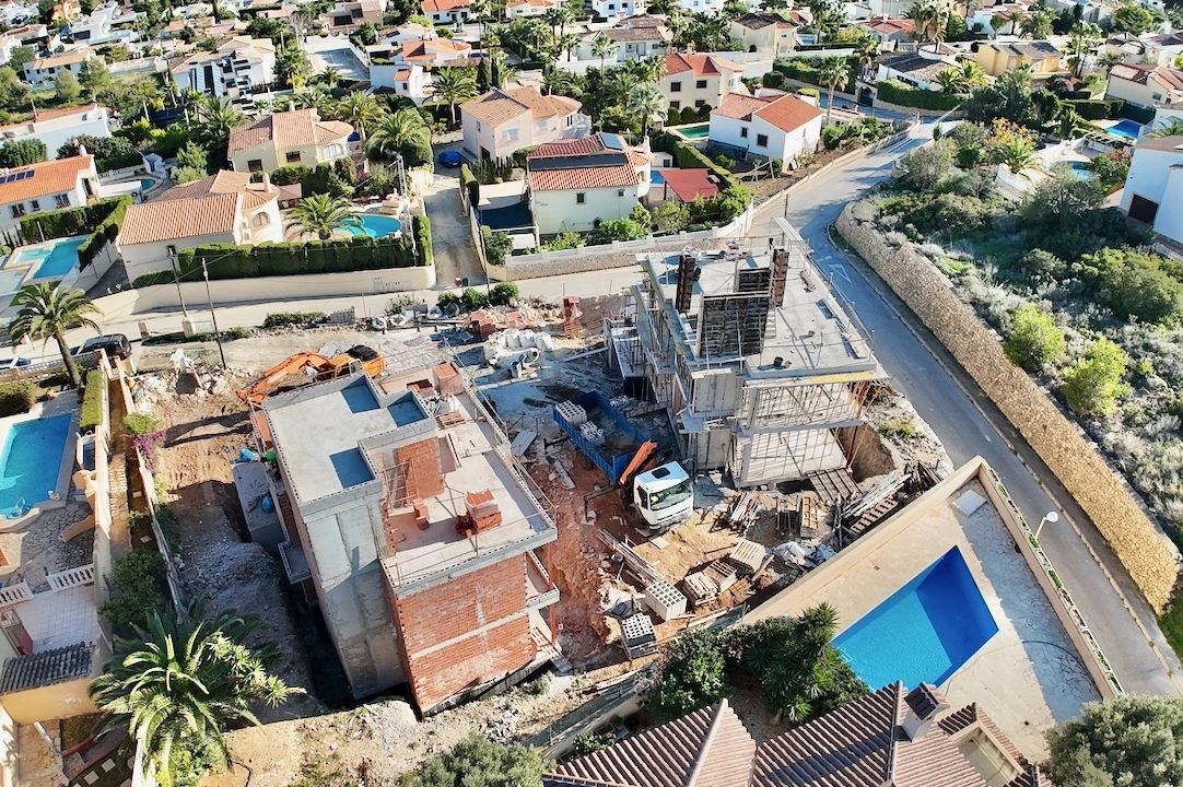 villa en Calpe(Ortembach) en vente, construit 350 m², aire acondicionado, terrain 792 m², 4 chambre, 4 salle de bains, piscina, ref.: CA-H-1849-AMBE-21