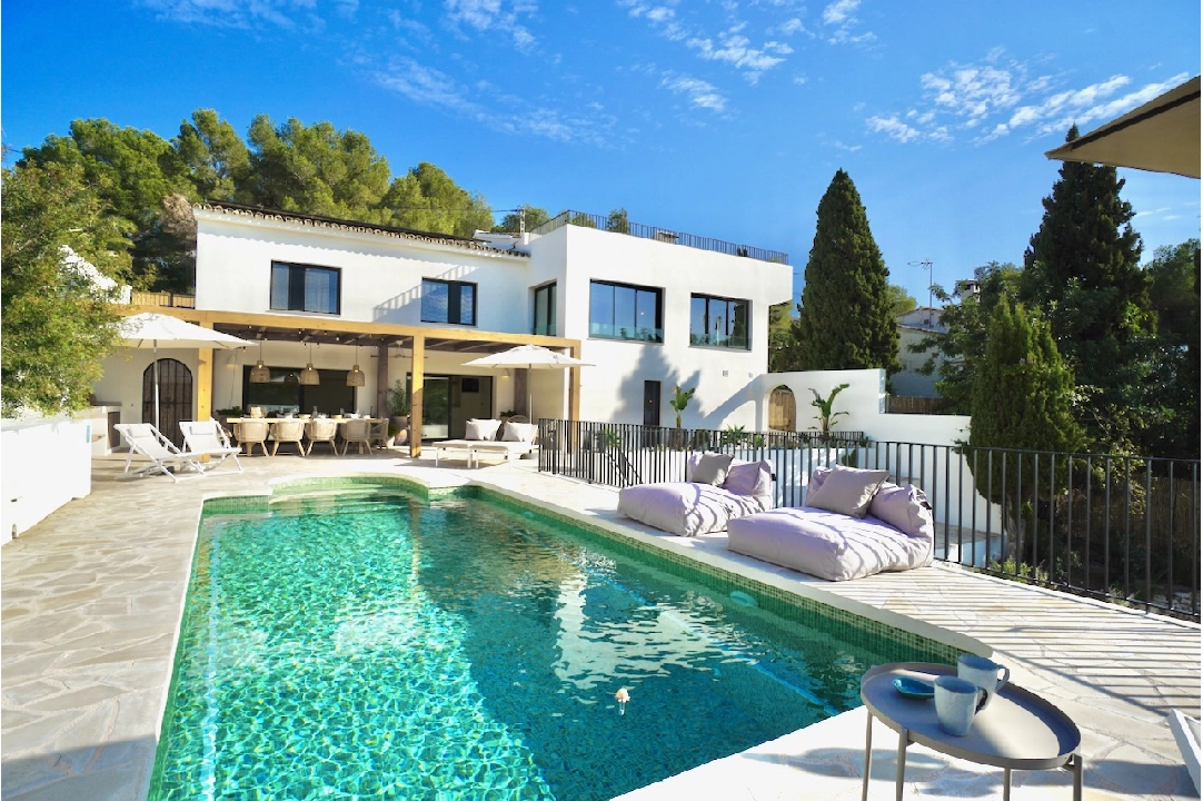 villa en Moraira(Arnella) en vente, construit 270 m², aire acondicionado, terrain 1099 m², 5 chambre, 4 salle de bains, piscina, ref.: CA-H-1852-AMBEI-10