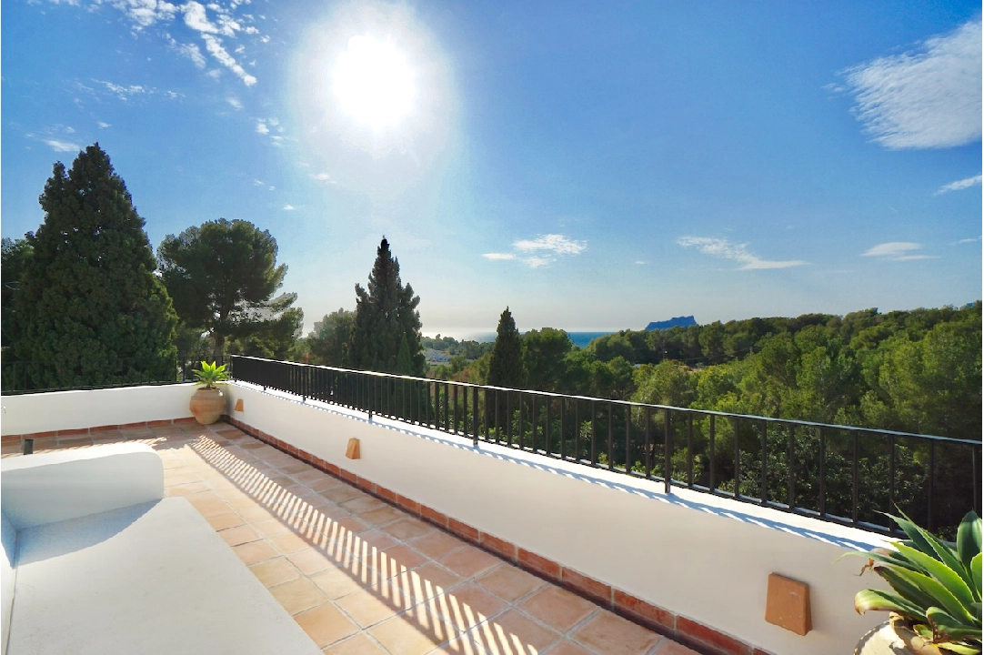 villa en Moraira(Arnella) en vente, construit 270 m², aire acondicionado, terrain 1099 m², 5 chambre, 4 salle de bains, piscina, ref.: CA-H-1852-AMBEI-26