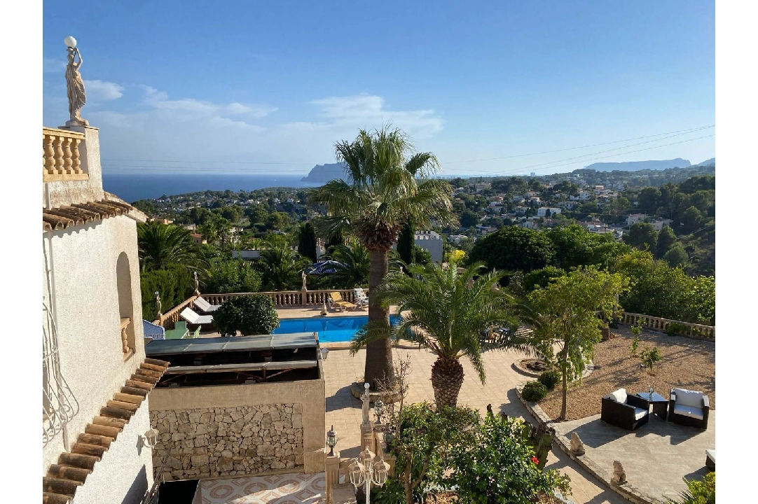 villa en Benissa en vente, construit 354 m², ano de construccion 1984, + calefaccion central, terrain 1200 m², 4 chambre, 4 salle de bains, piscina, ref.: FK-0125-28