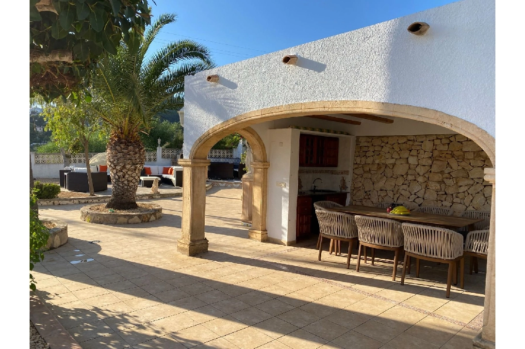 villa en Benissa en vente, construit 354 m², ano de construccion 1984, + calefaccion central, terrain 1200 m², 4 chambre, 4 salle de bains, piscina, ref.: FK-0125-4