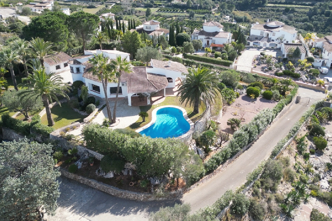 villa en Pego-Monte Pego en vente, construit 310 m², ano de construccion 1988, + calefaccion central, aire acondicionado, terrain 3370 m², 4 chambre, 4 salle de bains, piscina, ref.: JS-0425-3