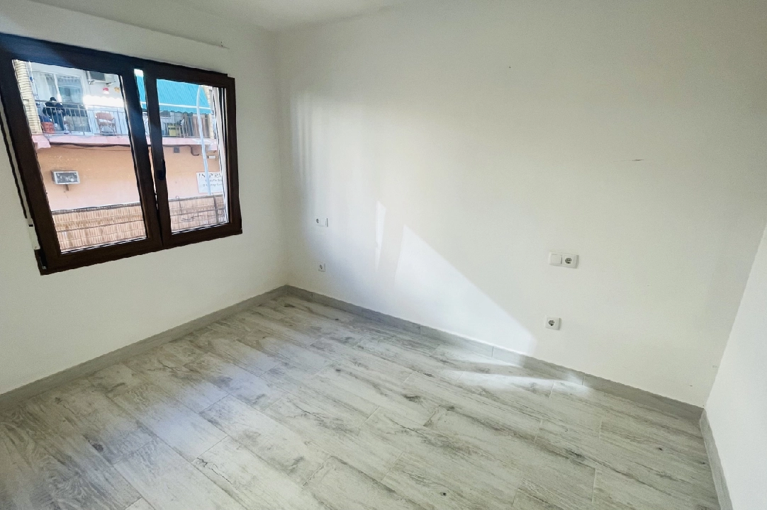 appartement en Javea(Puerto) en vente, construit 126 m², ano de construccion 1982, aire acondicionado, 4 chambre, 2 salle de bains, ref.: JS-0525-4