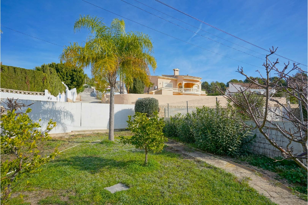 villa en Benissa(La Fustera) en vente, construit 171 m², ano de construccion 1975, aire acondicionado, terrain 2095 m², 3 chambre, 2 salle de bains, piscina, ref.: BP-C4XY4471BEN-49