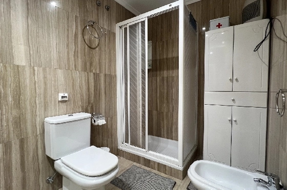 Apartment in Xabia(El Arenal) zur Ferienvermietung, Wohnfläche 92 m², Baujahr 2001, + KLIMA, Klimaanlage, Grundstück 101 m², 2 Schlafzimmer, 2 Badezimmer, Pool, ref.: T-0524-11