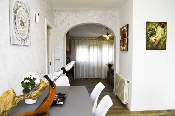 Villa in Denia zu verkaufen, Wohnfläche 121 m², Klimaanlage, Grundstück 623 m², 4 Schlafzimmer, 2 Badezimmer, Pool, ref.: CO-C25935-29