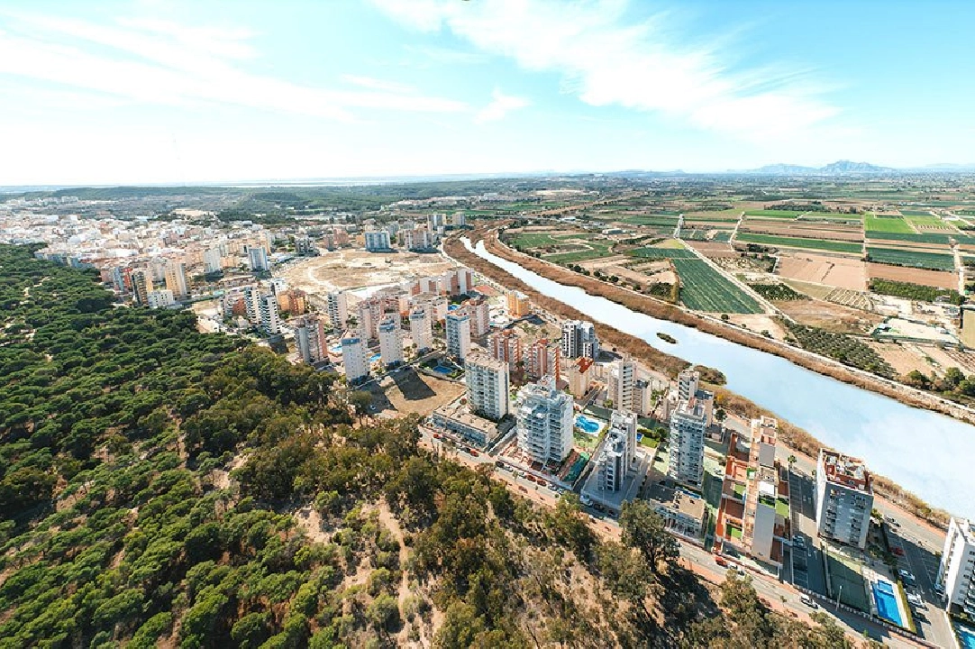 apartamento en la planta superior en Guardamar del Segura en vente, construit 102 m², estado nuevo, 2 chambre, 2 salle de bains, piscina, ref.: HA-GUN-411-A01-13