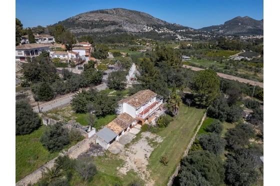 Villa in Parcent zu verkaufen, Wohnfläche 200 m², Baujahr 1984, Klimaanlage, Grundstück 2723 m², 4 Schlafzimmer, 3 Badezimmer, Pool, ref.: PV-141-02008P-4