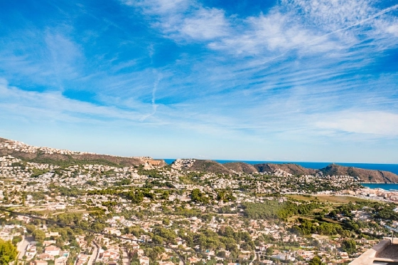 Villa in Moraira zu verkaufen, Wohnfläche 300 m², Baujahr 1984, Klimaanlage, Grundstück 1615 m², 3 Schlafzimmer, 2 Badezimmer, Pool, ref.: AM-12279DA-20