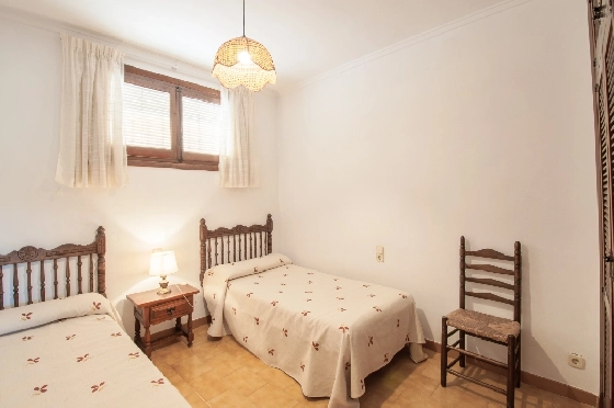Villa in Benissa(La Fustera) zu verkaufen, Wohnfläche 312 m², Baujahr 1978, Klimaanlage, Grundstück 2669 m², 6 Schlafzimmer, 2 Badezimmer, Pool, ref.: AM-12452DA-31